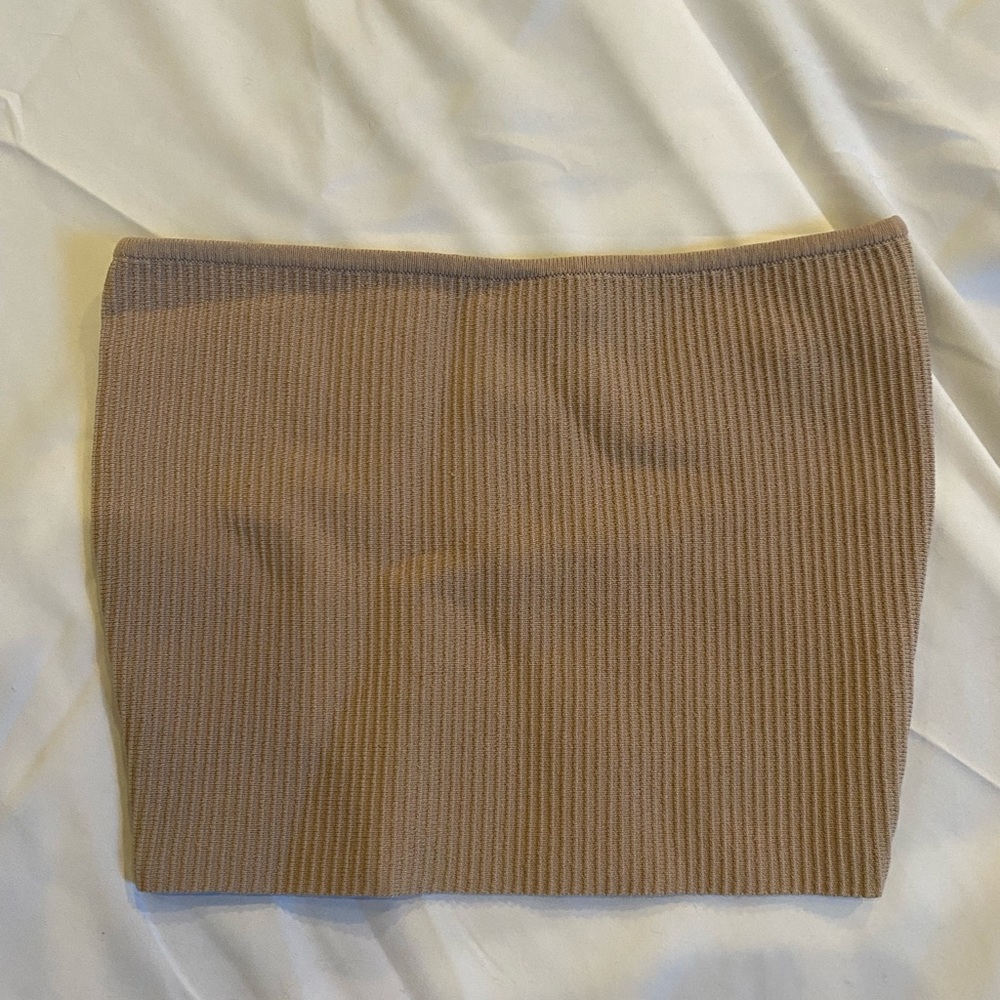 Beige ribbed crop top